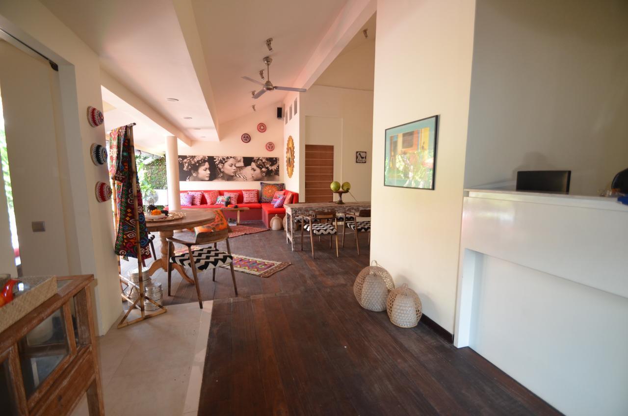 Hostel Karisa Pods Seminyak Zewnętrze zdjęcie