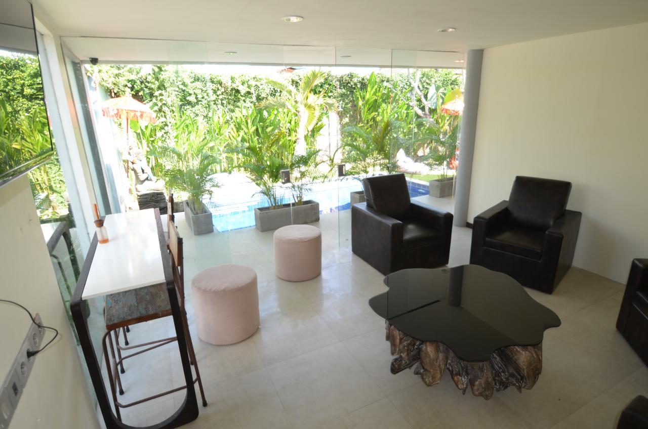 Hostel Karisa Pods Seminyak Zewnętrze zdjęcie